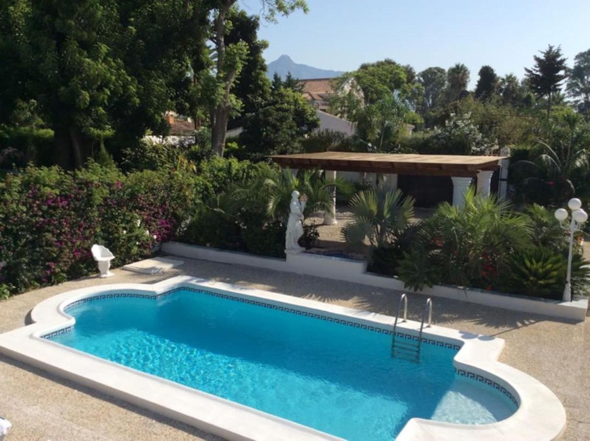 Exclusive Villa Las Palmeras Puerto Banus With Heated Private Swimming Pool, Marbella, Spain Dış mekan fotoğraf