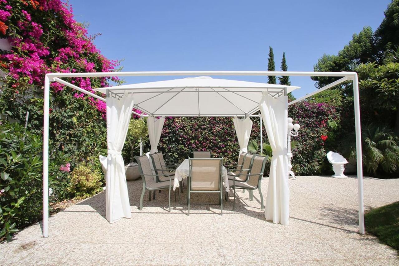 Exclusive Villa Las Palmeras Puerto Banus With Heated Private Swimming Pool, Marbella, Spain Dış mekan fotoğraf