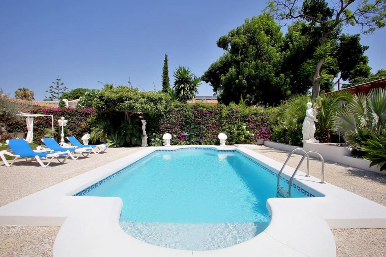 Exclusive Villa Las Palmeras Puerto Banus With Heated Private Swimming Pool, Marbella, Spain Dış mekan fotoğraf