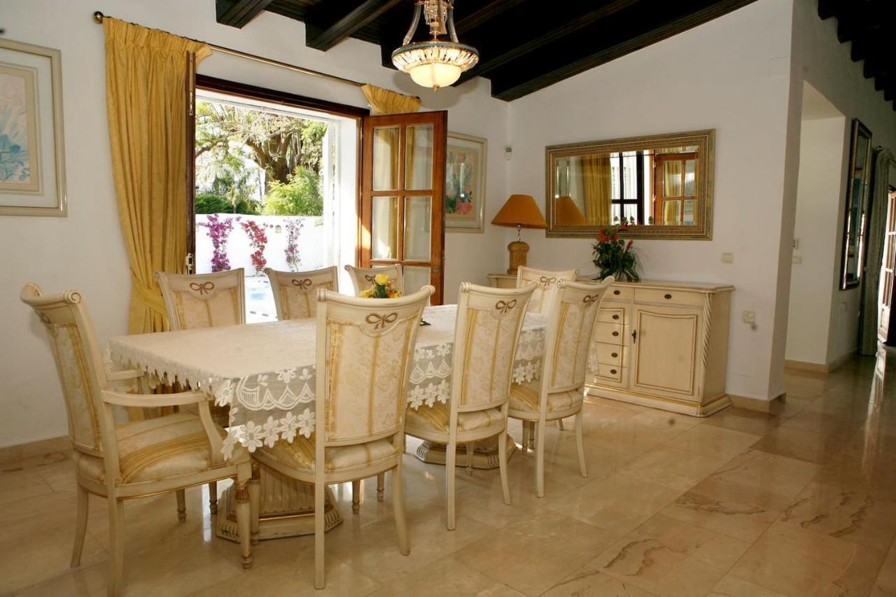 Exclusive Villa Las Palmeras Puerto Banus With Heated Private Swimming Pool, Marbella, Spain Dış mekan fotoğraf